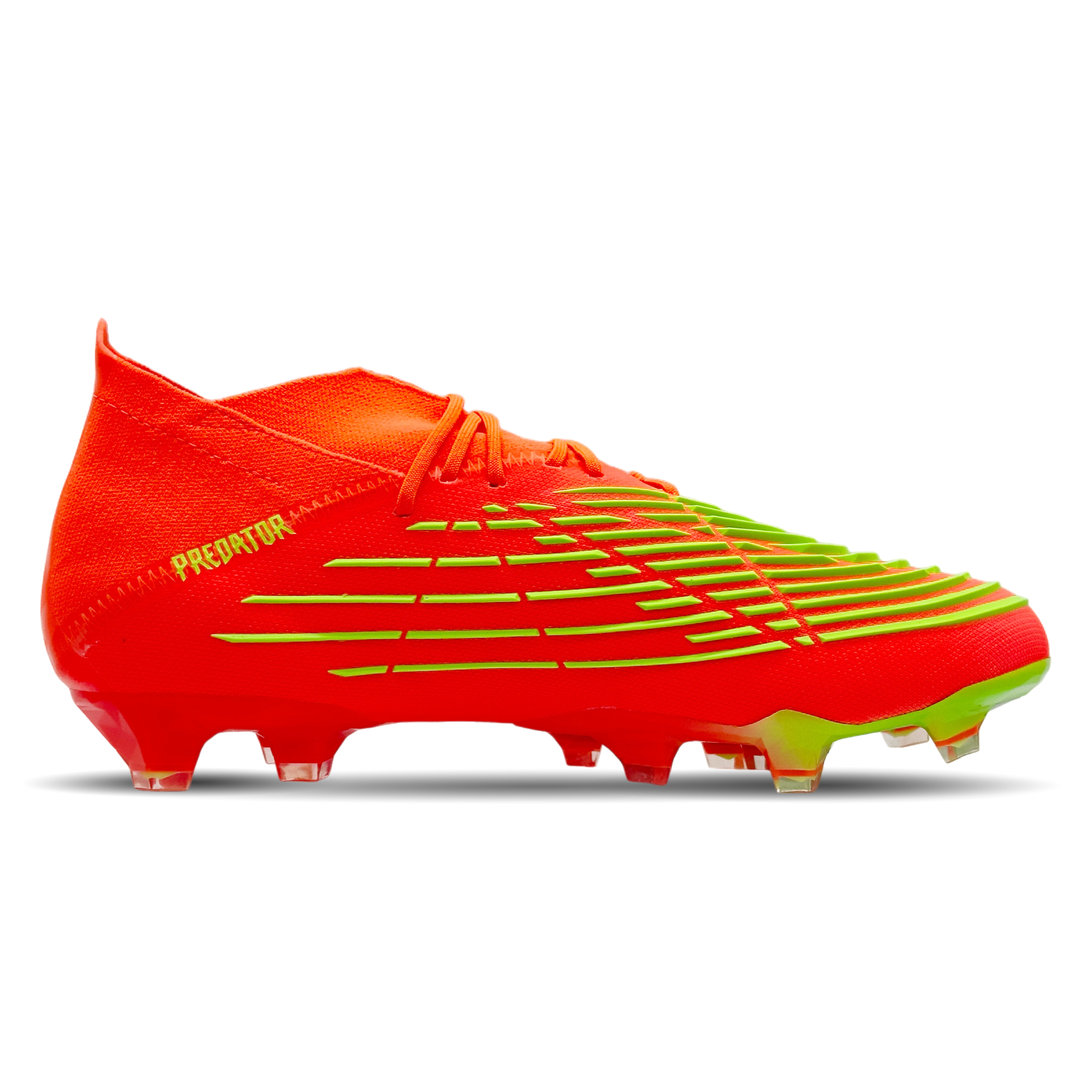 Entdecke die unschlagbare Kombination aus Stil und Leistung mit dem adidas Predator Edge 1 FG (GW1029). Dieser hochentwickelte Fußballschuh bietet überlegene Kontrolle und Präzision auf dem Platz. Mit seiner innovativen Konstruktion und dem modernen Design setzt er neue Maßstäbe. Hol ihn dir jetzt auf STUNNINGBOOTS.com und steigere dein Spiel auf ein neues Niveau.