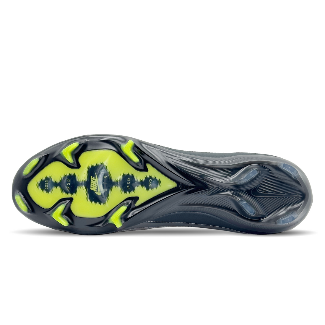 Erlebe Höchstgeschwindigkeit und Präzision mit den Nike Mercurial Zoom Superfly 10 Elite AM 95 SE FG (HV9916-001). Diese innovativen Schuhe bieten dir einen explosiven Antritt und perfekte Kontrolle auf festem Rasen. Das leichte Design, kombiniert mit einem atmungsaktiven Obermaterial und dem Dynamic Fit-Kragen, sorgt für optimalen Komfort und Stabilität. Dank der Zoom Air-Einheit erhältst du zusätzlichen Antrieb bei jedem Schritt. Perfekt für Spieler, die das Spiel dominieren wollen. Erhältlich auf STUNNIN