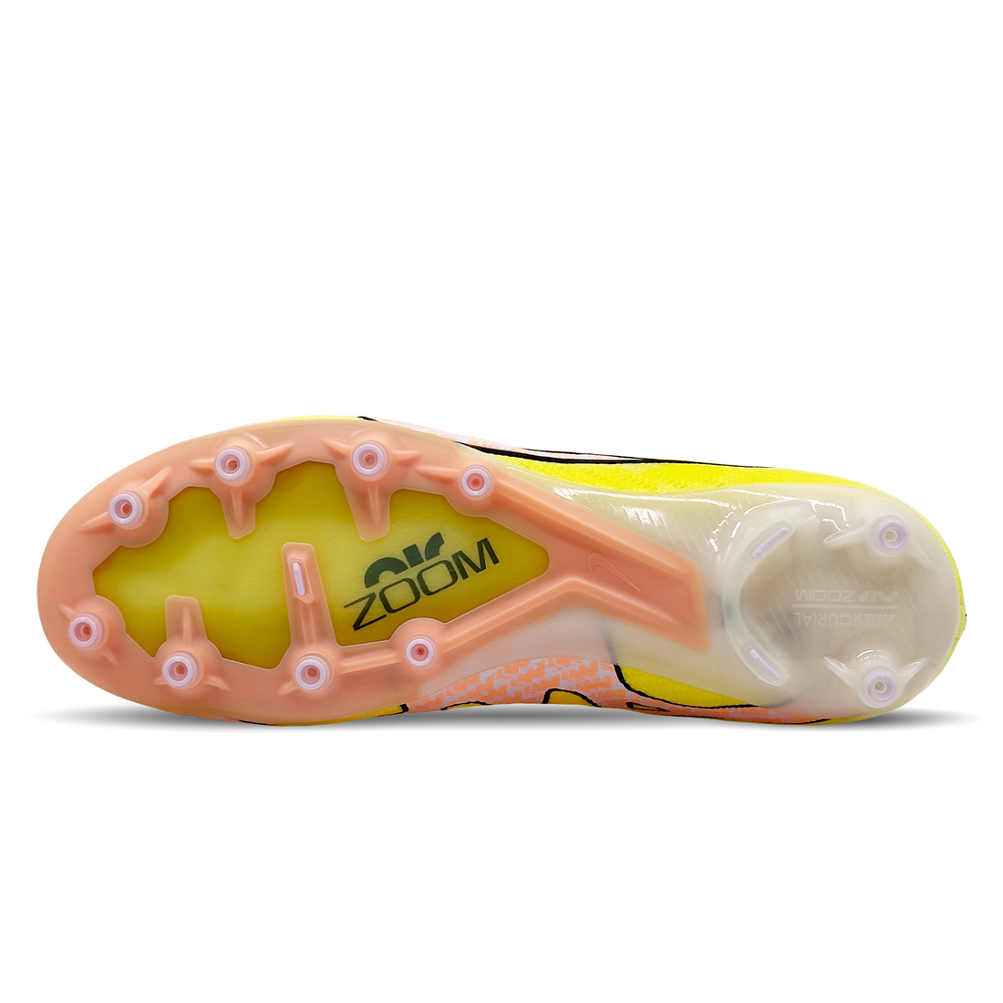 Entdecke die Nike Mercurial Zoom Superfly 9 Elite AG Pro (DJ5165-780) auf STUNNINGBOOTS.com. Diese Fußballschuhe bieten dir explosive Geschwindigkeit und optimalen Halt auf Kunstrasen. Die innovative Zoom Air-Dämpfung sorgt für reaktionsschnelle Bewegungen, während das leichte Design und die strukturierte Oberfläche präzise Ballkontrolle ermöglichen. Perfekt für schnelle Richtungswechsel und Höchstleistungen auf dem Platz.