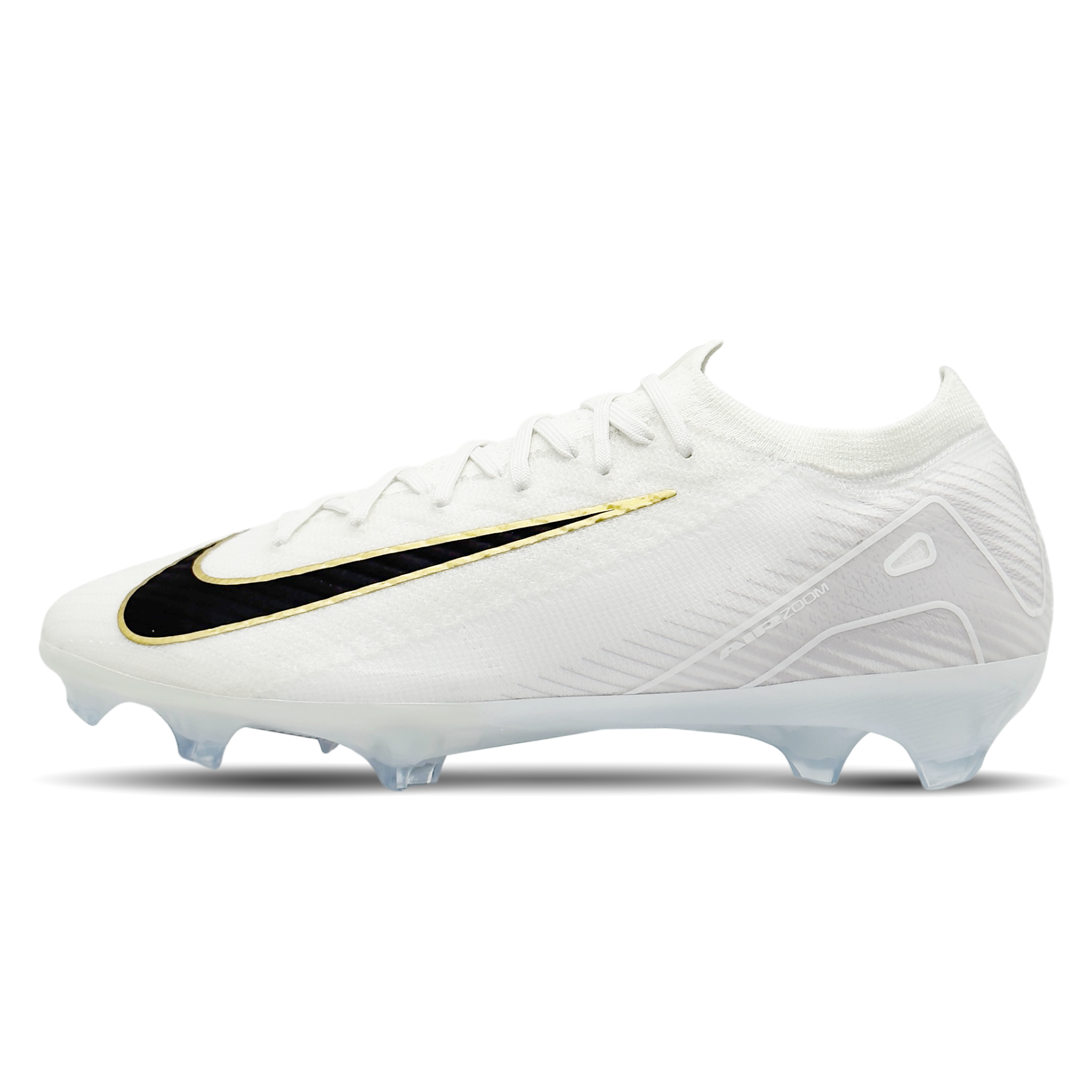 Entdecke die Nike Mercurial Zoom Vapor 16 Elite FG NBY (HF1016-100) auf STUNNINGBOOTS.com. Diese erstklassigen Fußballschuhe sind für Spieler konzipiert, die Geschwindigkeit und Präzision auf festem Boden suchen. Das leichte Flyknit-Obermaterial schmiegt sich perfekt an deinen Fuß an und sorgt für optimalen Halt und Komfort. Die integrierte Zoom Air-Einheit bietet reaktionsschnelle Dämpfung für explosive Bewegungen. Das Design fördert maximale Traktion und Stabilität, sodass du dein Spiel auf ein neues Leve