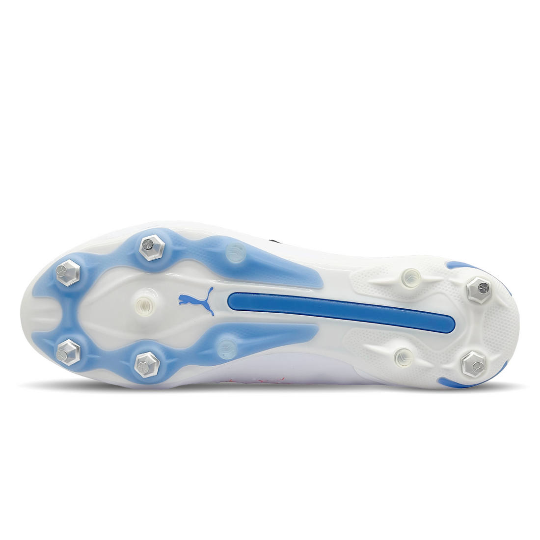 Entdecke den Puma King Ultimate MXSG (107098-01) auf STUNNINGBOOTS.com. Diese hochwertigen Fußballschuhe bieten nicht nur maximalen Grip auf weichem Boden, sondern auch ein innovatives Design und erstklassigen Komfort. Mit ihrer herausragenden Passform und dem strapazierfähigen Obermaterial sind sie perfekt für Spieler, die auf dem Platz das Beste geben wollen. Dominiere das Spiel mit diesen Schuhen und erziele Spitzenleistungen auf weichem Untergrund.