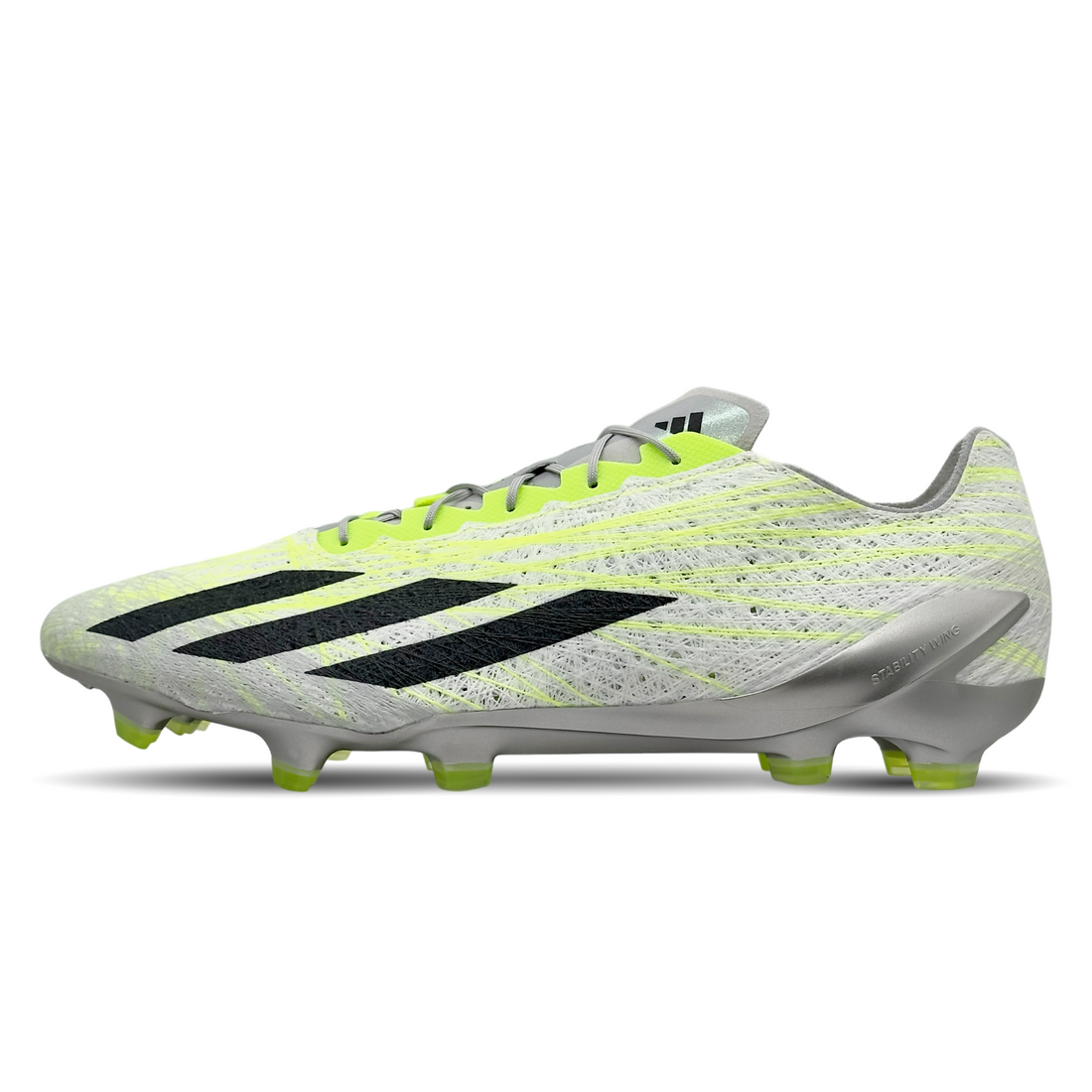 Der adidas X Crazyfast+ Strung FG (IG0783), erhältlich auf STUNNINGBOOTS.com, kombiniert bahnbrechende STRUNG-Technologie mit einem ultraleichten Design für maximale Geschwindigkeit und Präzision. Die innovative Konstruktion bietet eine perfekte Passform und explosive Traktion auf festem Boden. Ideal für Spieler, die das Spiel dominieren wollen.