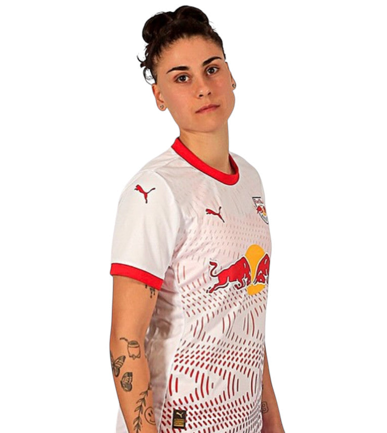 Martu del Trecco Red Bull Bragantino Stürmerin in der brasilianischen Frauenliga – Profi-Fußballspielerin des RB Bragantino im Trikot der aktuellen Saison