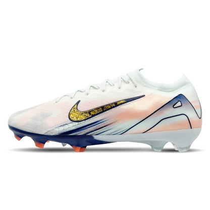 Die Nike Mercurial Zoom Vapor 16 Elite MDS FG (FZ1392-300) bieten dir explosive Geschwindigkeit und präzise Ballkontrolle. Dank der innovativen Zoom Air-Einheit und griffigen Sohle erlebst du optimale Traktion und Stabilität auf festen Böden. Das leichte, atmungsaktive Obermaterial passt sich deinem Fuß an, während die enge Passform für hervorragenden Komfort sorgt. Die strategisch platzierte NikeGrip-Technologie verhindert Rutschen im Schuh. Perfekt für schnelle Richtungswechsel und präzise Schüsse, steige