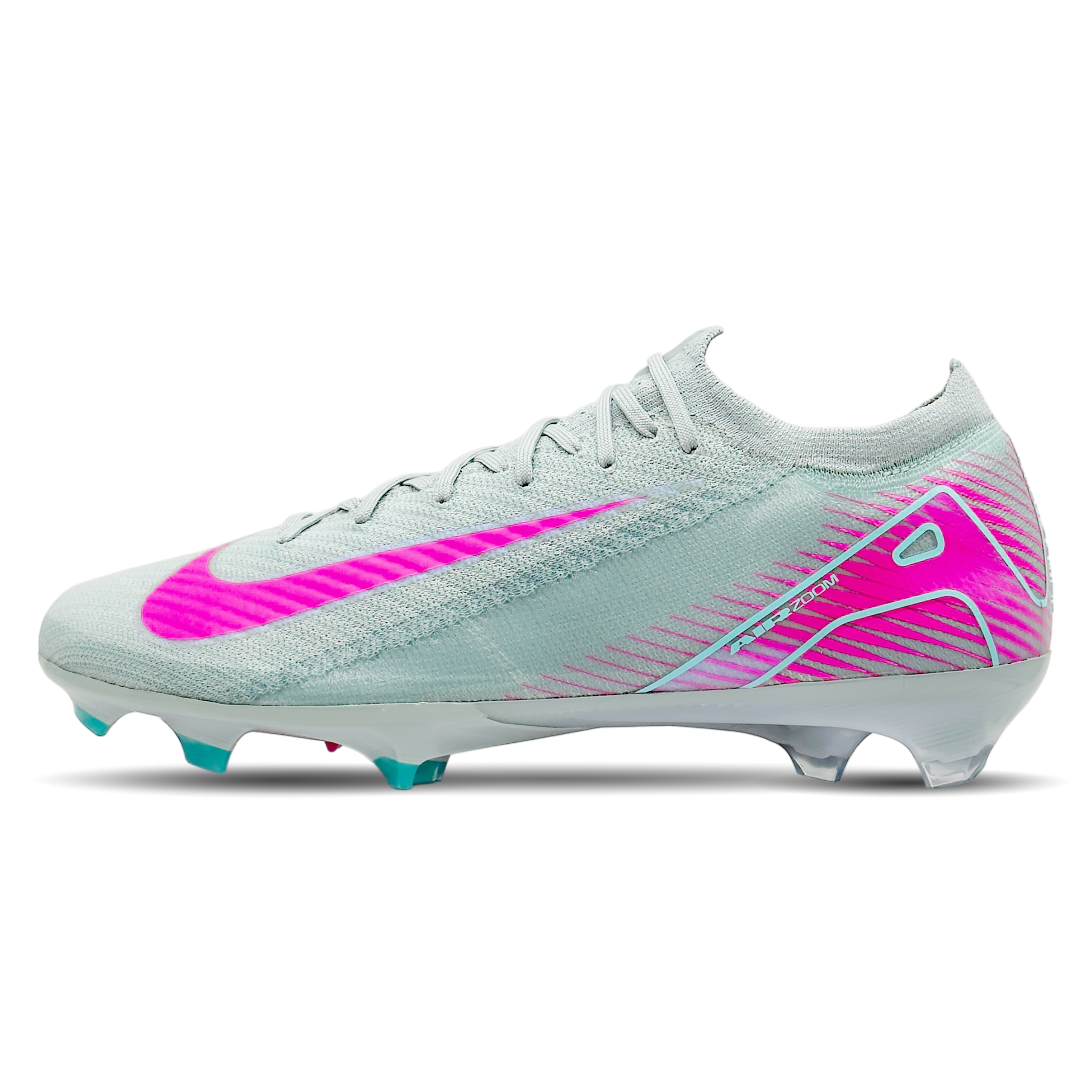 Die Nike Mercurial Zoom Vapor 16 Elite FG [FQ1457-301] bieten dir explosive Geschwindigkeit und präzise Ballkontrolle. Dank der innovativen Zoom Air-Einheit und griffigen Sohle erlebst du optimale Traktion und Stabilität auf festen Böden. Das leichte, atmungsaktive Obermaterial passt sich deinem Fuß an, während die enge Passform für hervorragenden Komfort sorgt. Die strategisch platzierte NikeGrip-Technologie verhindert Rutschen im Schuh. Erhältlich auf STUNNINGBOOTS.com.