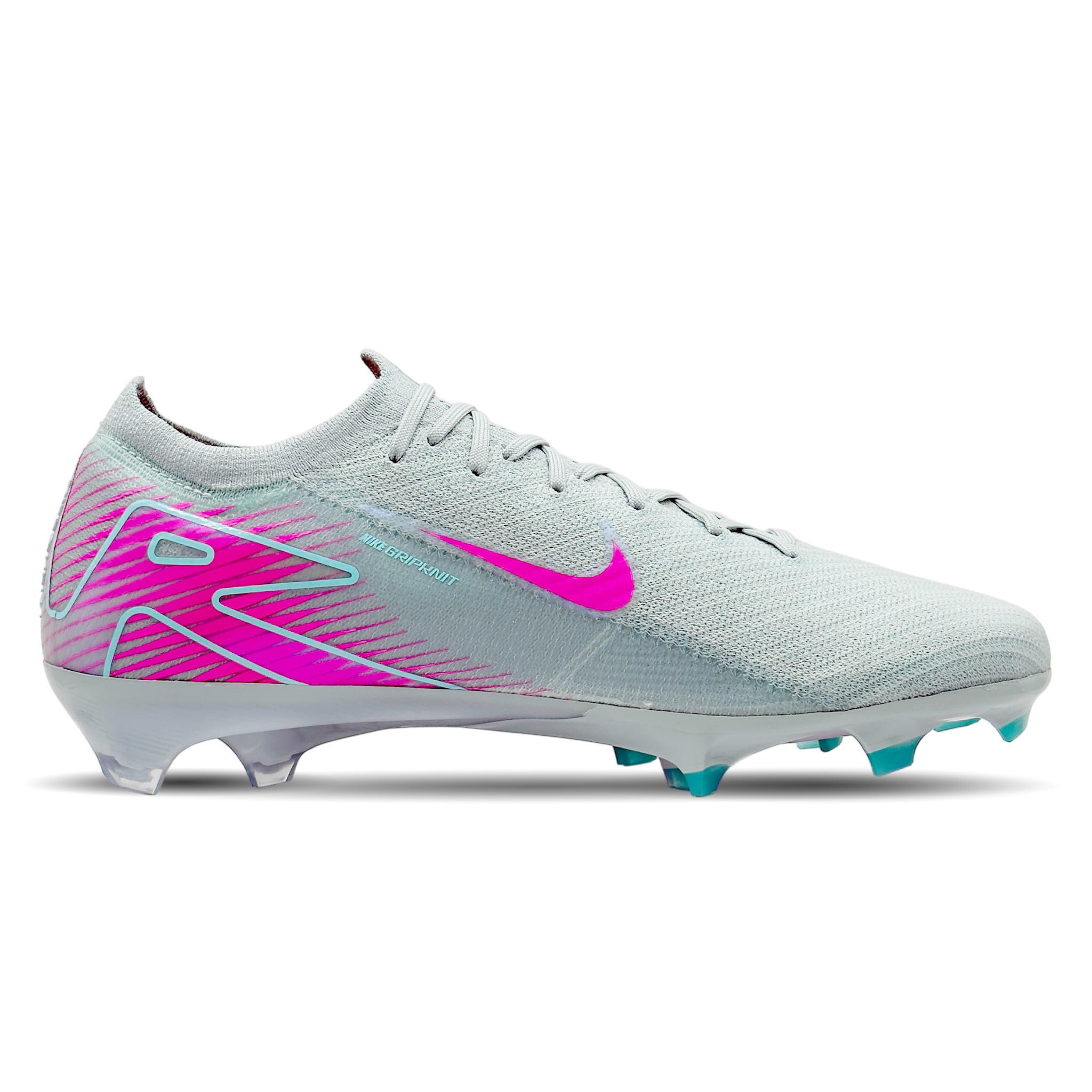 Die Nike Mercurial Zoom Vapor 16 Elite FG [FQ1457-301] bieten dir explosive Geschwindigkeit und präzise Ballkontrolle. Dank der innovativen Zoom Air-Einheit und griffigen Sohle erlebst du optimale Traktion und Stabilität auf festen Böden. Das leichte, atmungsaktive Obermaterial passt sich deinem Fuß an, während die enge Passform für hervorragenden Komfort sorgt. Die strategisch platzierte NikeGrip-Technologie verhindert Rutschen im Schuh. Erhältlich auf STUNNINGBOOTS.com.