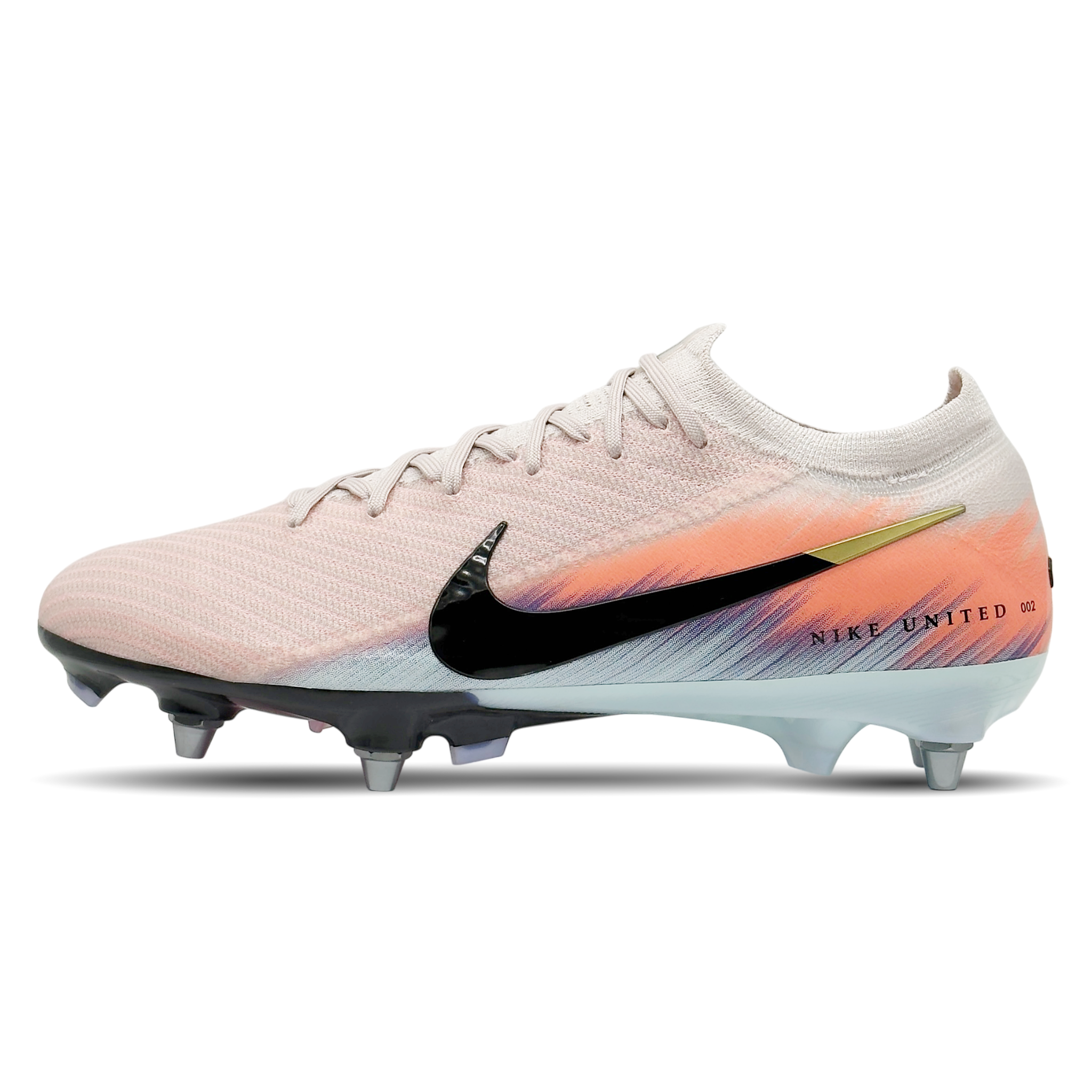 Die Nike Mercurial Zoom Vapor 16 Elite SG-Pro NU2 P (IO4490-600) sind die perfekte Wahl für Fußballspieler, die Geschwindigkeit und Kontrolle auf höchstem Niveau suchen. Diese Schuhe bieten eine reaktionsfreudige Zoom Air-Einheit für extra Dämpfung, ein leichtes, atmungsaktives Obermaterial für optimalen Komfort und ein innovatives Stollendesign für maximale Traktion auf nassem Boden. Mit ihrer präzisen Passform und fortschrittlichen Technologie helfen sie dir, dein Spiel auf das nächste Level zu heben. Jet