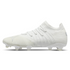 Der Puma Future Z 1.4 FG (107309-01), erhältlich auf stunningboots.com, kombiniert modernes Design mit maximaler Performance. Ausgestattet mit dem innovativen FUZIONFIT+ Band bietet er eine optimale Passform und Stabilität, während die GripControl Pro-Beschichtung für präzise Ballkontrolle sorgt. Das leichte Obermaterial und die reaktionsfreudige Sohle garantieren explosive Bewegungen und Traktion auf festem Boden. Perfekt für Spieler, die Schnelligkeit und Flexibilität suchen.