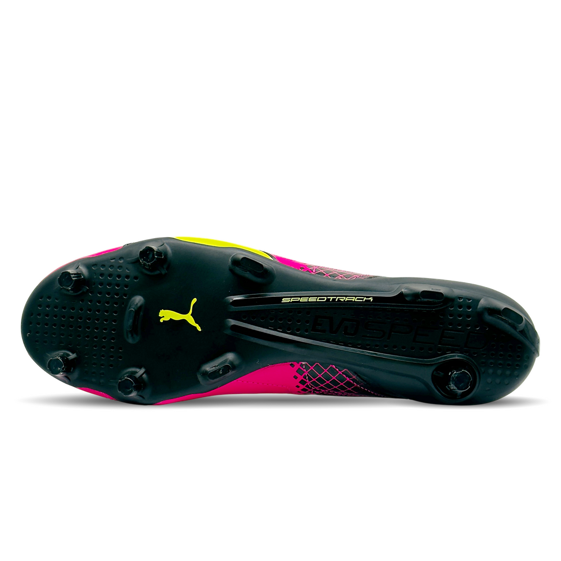 Der PUMA evoSPEED SL II LTH Tricks FG (103646-01) ist ein innovativer Fußballschuh, der für maximale Geschwindigkeit und präzise Ballkontrolle entwickelt wurde. Mit seinem ultraleichten Design und hochwertigem Leder sorgt er für optimalen Tragekomfort und perfekte Passform. Die FG-Sohle bietet hervorragenden Grip auf festen Naturrasenplätzen. Das auffällige zweifarbige Design verbindet Style mit Funktionalität. Ideal für Spieler, die auf dem Feld durch Technik und Tempo überzeugen wollen. Jetzt exklusiv auf