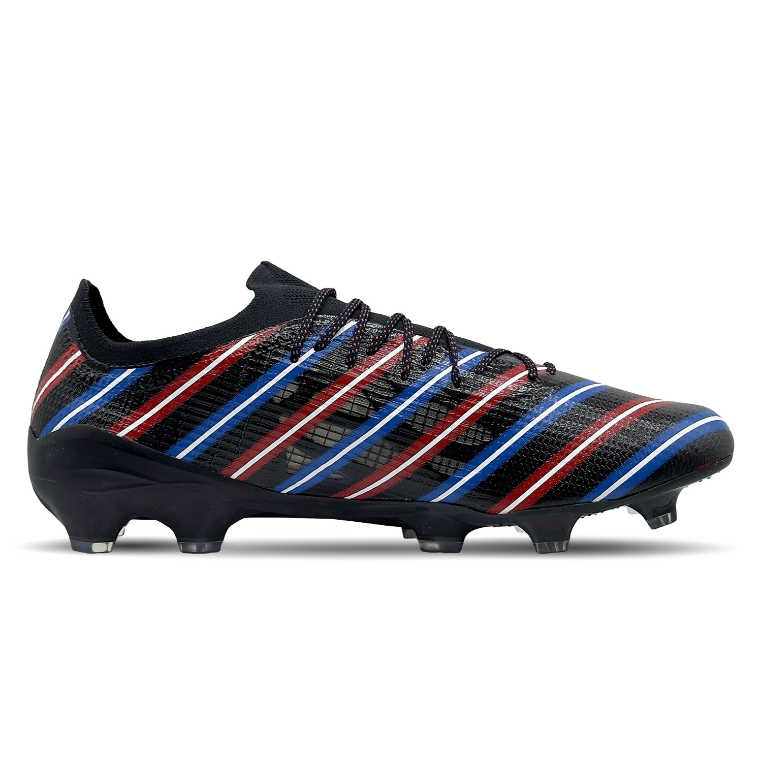 Der Puma Ultra 1.4 Barber FG/AG (107081-01) bietet Leichtigkeit und Schnelligkeit auf festen und Kunstrasenplätzen. Das innovative, strapazierfähige Obermaterial sorgt für optimale Ballkontrolle, während die fortschrittliche Sohlenkonstruktion maximale Traktion ermöglicht. Perfekt für dynamische Spieler, die außergewöhnlichen Komfort und Präzision suchen. Entdecke diesen Top-Schuh auf STUNNINGBOOTS.com.