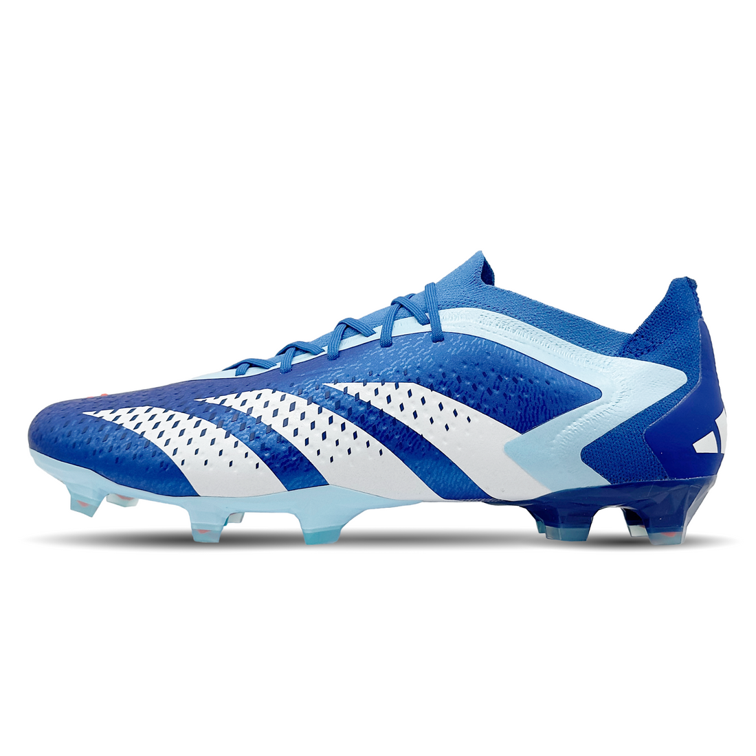 Erlebe ultimative Kontrolle und Präzision mit dem adidas Predator Accuracy.1 L FG (GZ0031) auf STUNNINGBOOTS.com. Dieser Fußballschuh kombiniert modernste Technologie mit dem ikonischen Design der Predator-Linie für unübertroffene Leistung auf dem Platz. Jetzt erhältlich für Spieler, die das Beste wollen!