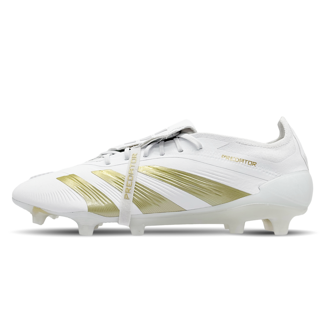 Entdecke die adidas Predator Elite FT FG Fußballschuhe (IF6445) auf STUNNINGBOOTS.com. Diese Fußballschuhe bieten erstklassige Kontrolle und Präzision auf festem Boden. Mit einem innovativen Design und hochwertigen Materialien sorgen sie für optimalen Halt und Komfort. Das nahtlose Obermaterial und die fortschrittliche Sohlenkonstruktion verbessern dein Spiel. Erhältlich auf STUNNINGBOOTS.com.