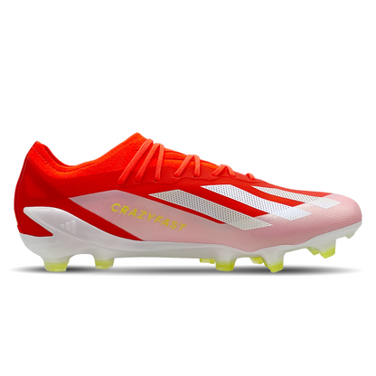 Entdecke den Adidas X Crazyfast Elite FG [IG059] auf STUNNINGBOOTS.com. Diese Hochleistungs-Fußballschuhe sind darauf ausgelegt, ultimative Geschwindigkeit zu liefern. Mit ihrem innovativen Design und einem Höchstmaß an Komfort ermöglichen sie herausragende Leistungen auf dem Platz. Perfekt für Spieler, die auf Schnelligkeit und Wendigkeit setzen.