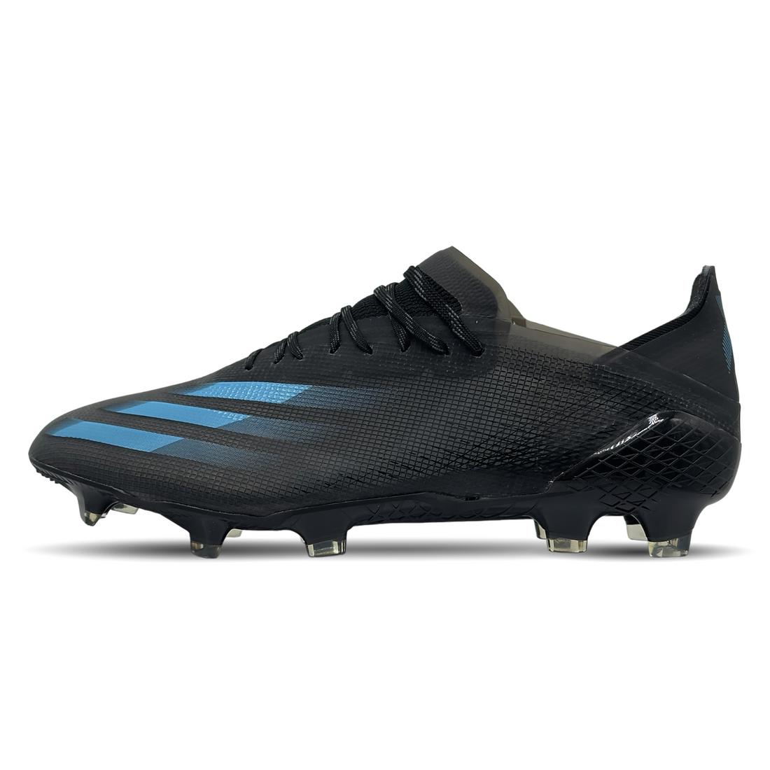 Die adidas X Ghosted.1 FG (EG8255) bieten dir ultimative Geschwindigkeit und Präzision auf festen Böden. Das innovative Fluroskin-Obermaterial sorgt für eine perfekte Passform und minimales Gewicht, während die Carbitex-Carbonfaserplatte dir explosive Beschleunigung und Stabilität verleiht. Erlebe optimale Ballkontrolle und dominier das Spiel mit diesen High-Performance-Fußballschuhen. Jetzt erhältlich auf STUNNINGBOOTS.com!